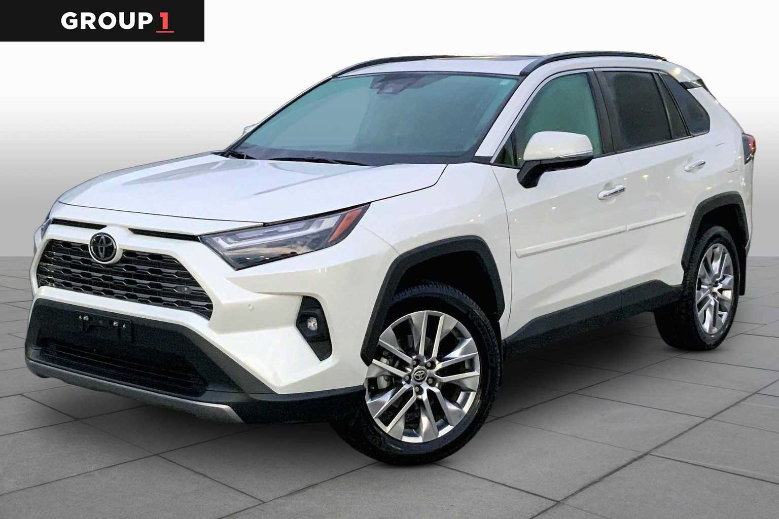 Used 2022 Toyota RAV4 Limited w/ Limited Grade Weather Package AWD/4WD image 1