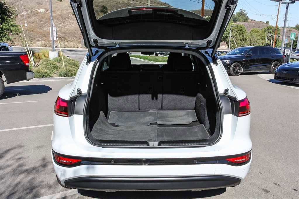 Used 2025 Audi Q6 e-tron Premium Plus w/ Premium Plus image 26