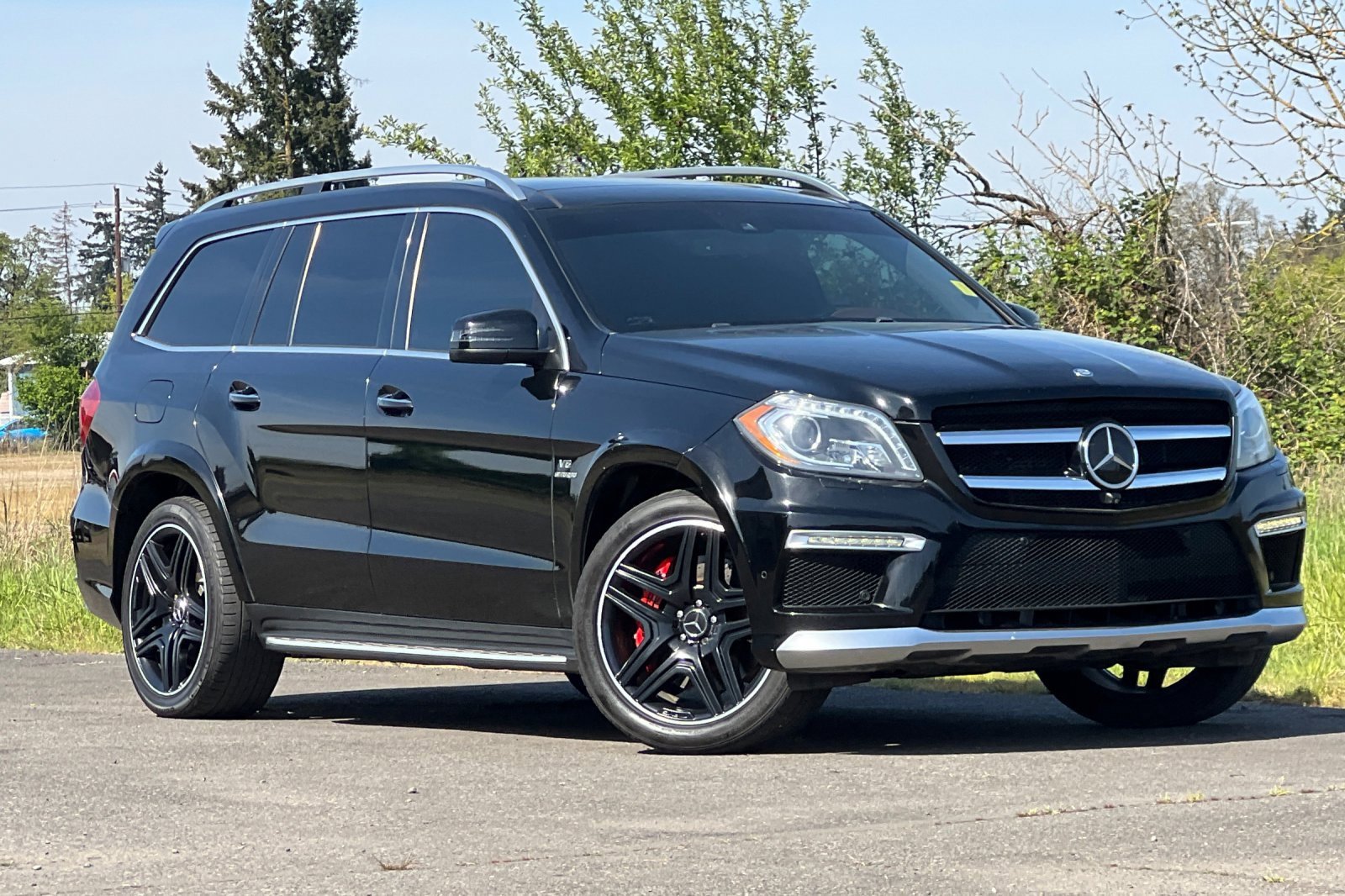 Used 2016 Mercedes-Benz GL 63 AMG 4MATIC image 2