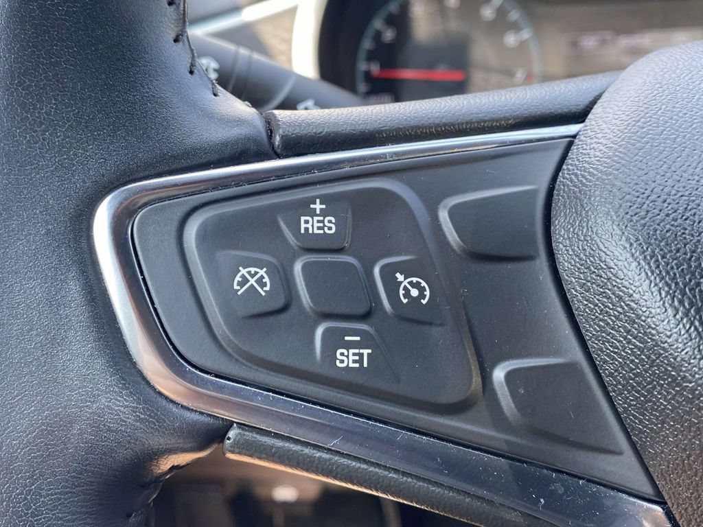 Used 2021 Chevrolet Malibu RS FWD image 29