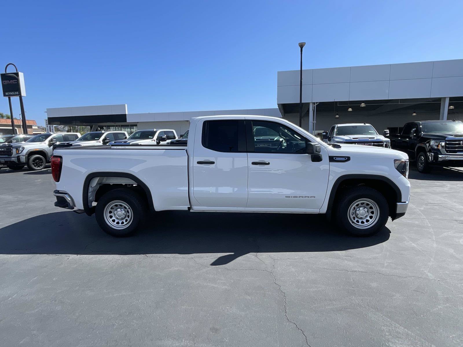 Used 2026 GMC Sierra 1500 Pro w/ Pro Value Package RWD image 4