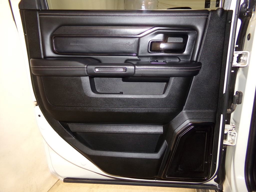 Used 2024 RAM 2500 Limited image 14