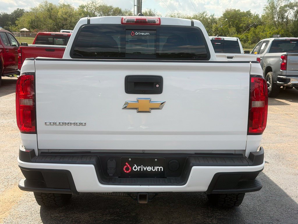 Used 2016 Chevrolet Colorado Z71 AWD/4WD image 5