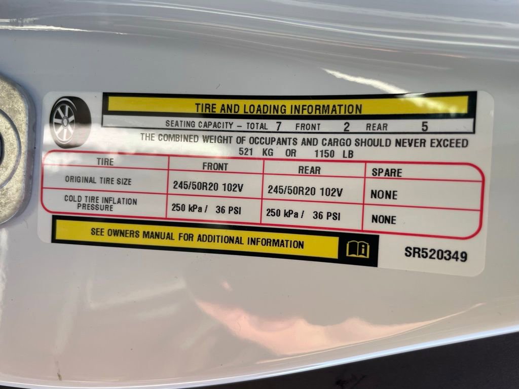 Used 2025 Chrysler Pacifica Limited image 44