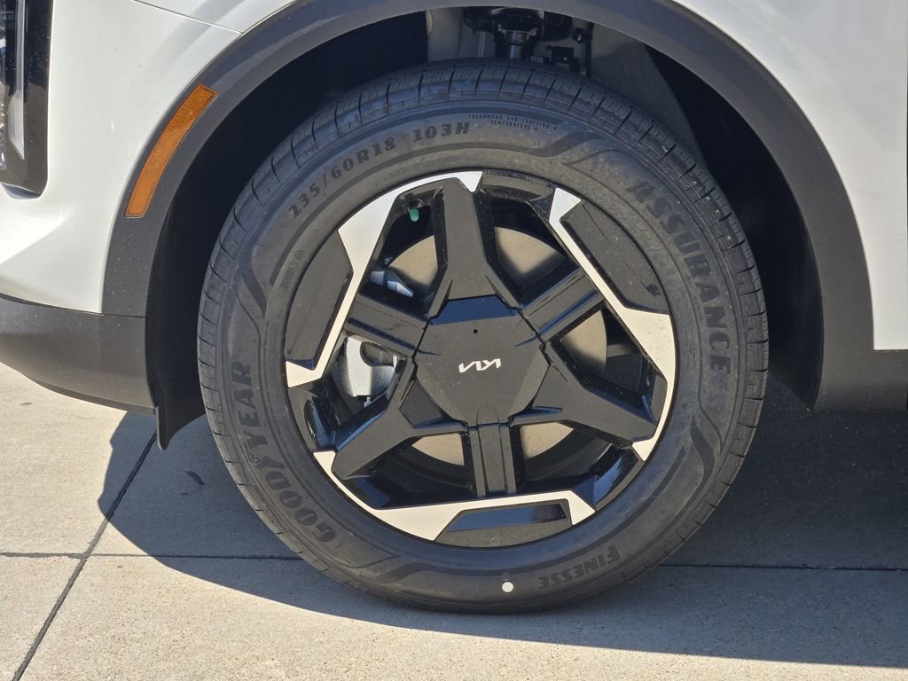 New 2026 Kia Sportage S image 9