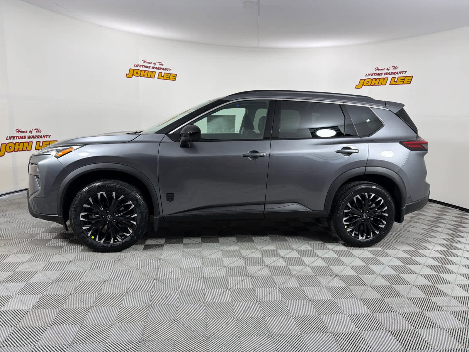 New 2026 Nissan Rogue SV image 2