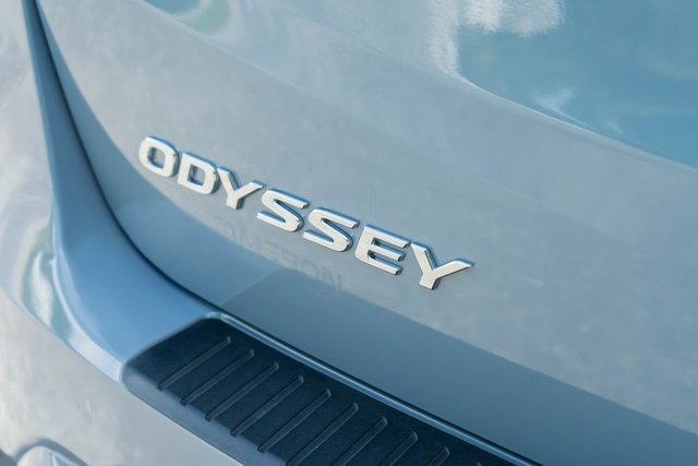 Used 2025 Honda Odyssey Sport-L image 14