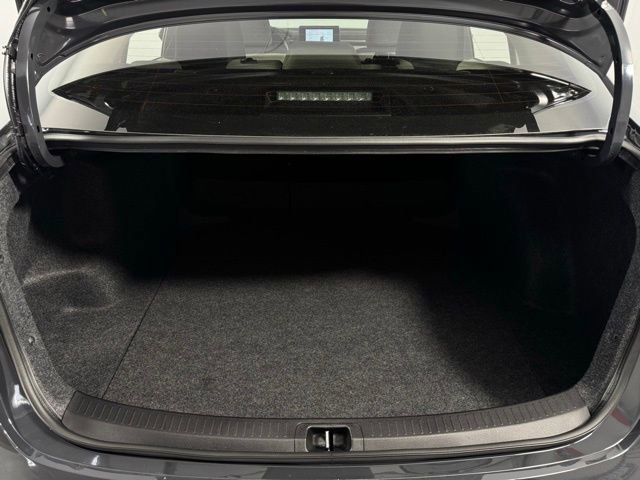 Used 2025 Toyota Corolla LE image 26