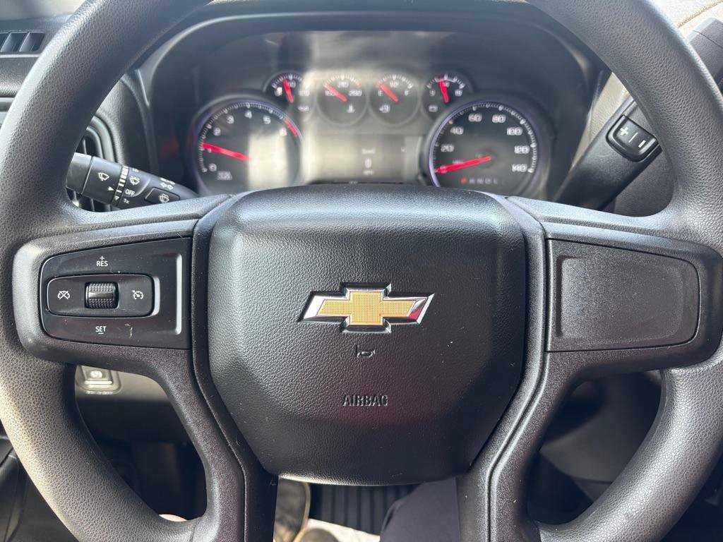 Used 2022 Chevrolet Silverado 2500 Custom w/ Custom Convenience Package AWD/4WD image 20