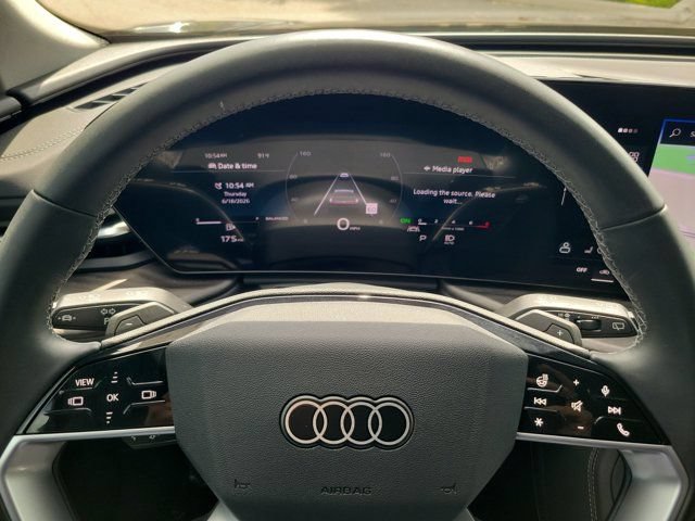 Certified 2025 Audi Q5 Premium w/ Convenience Package AWD/4WD image 20