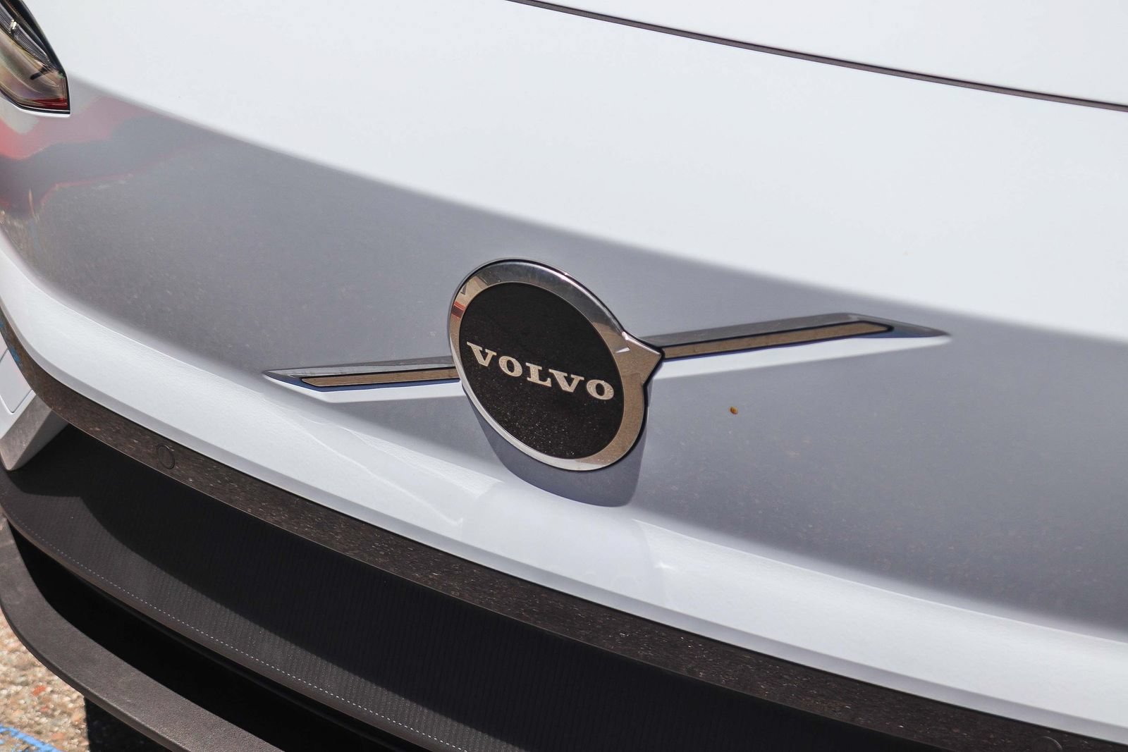 New 2026 Volvo EX30 Plus w/ Climate Package AWD/4WD image 11