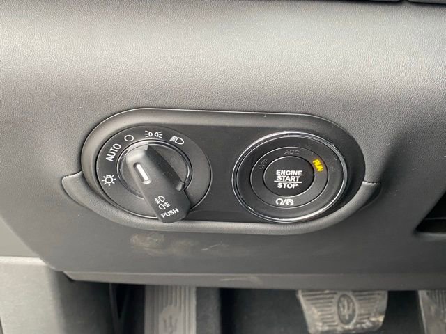 Used 2024 Maserati Levante Modena Ultima image 32