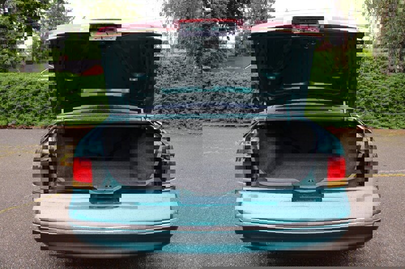 Used 1997 Mercury Cougar XR7 image 16