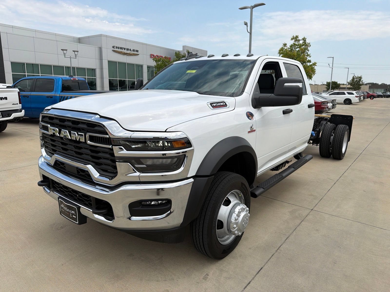 New 2027 RAM 4500 Tradesman AWD/4WD image 9