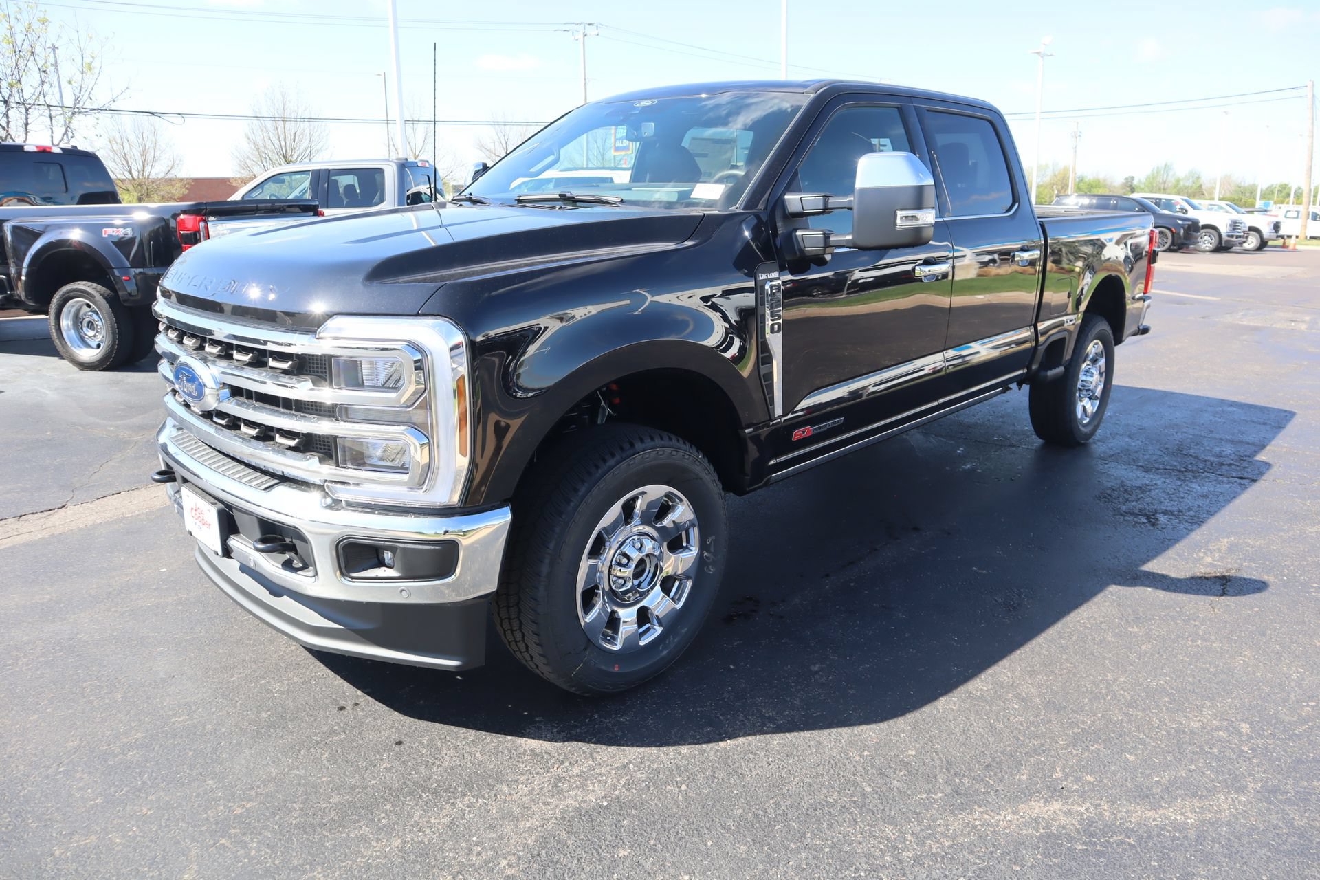 New 2026 Ford F250 King Ranch w/ Chrome Package AWD/4WD image 11