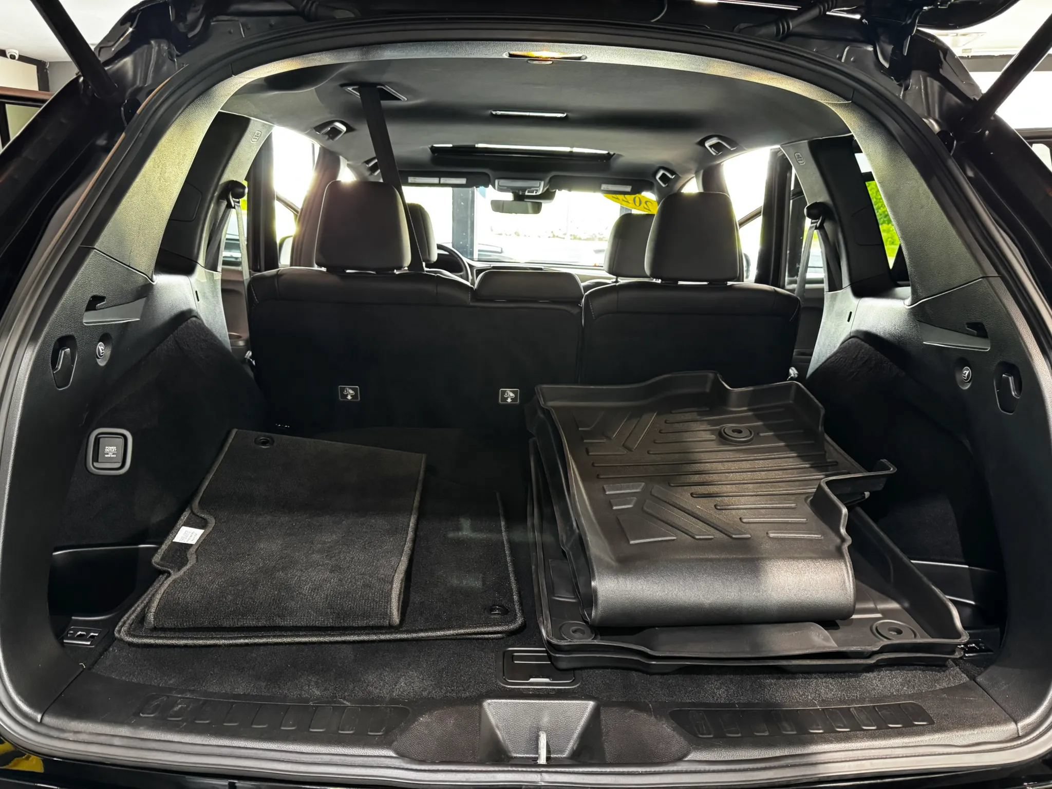 Used 2022 Honda Passport EX-L image 25