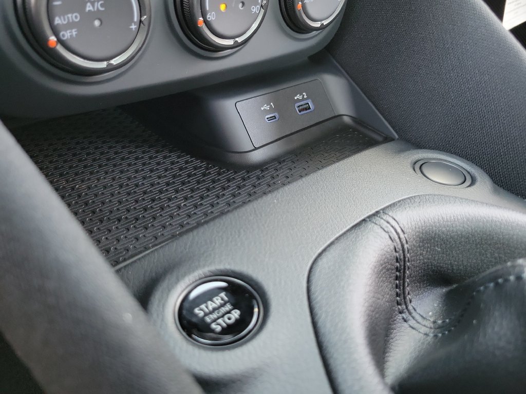 New 2027 Nissan Z Sport w/ Essentials Package (Sport) RWD image 9