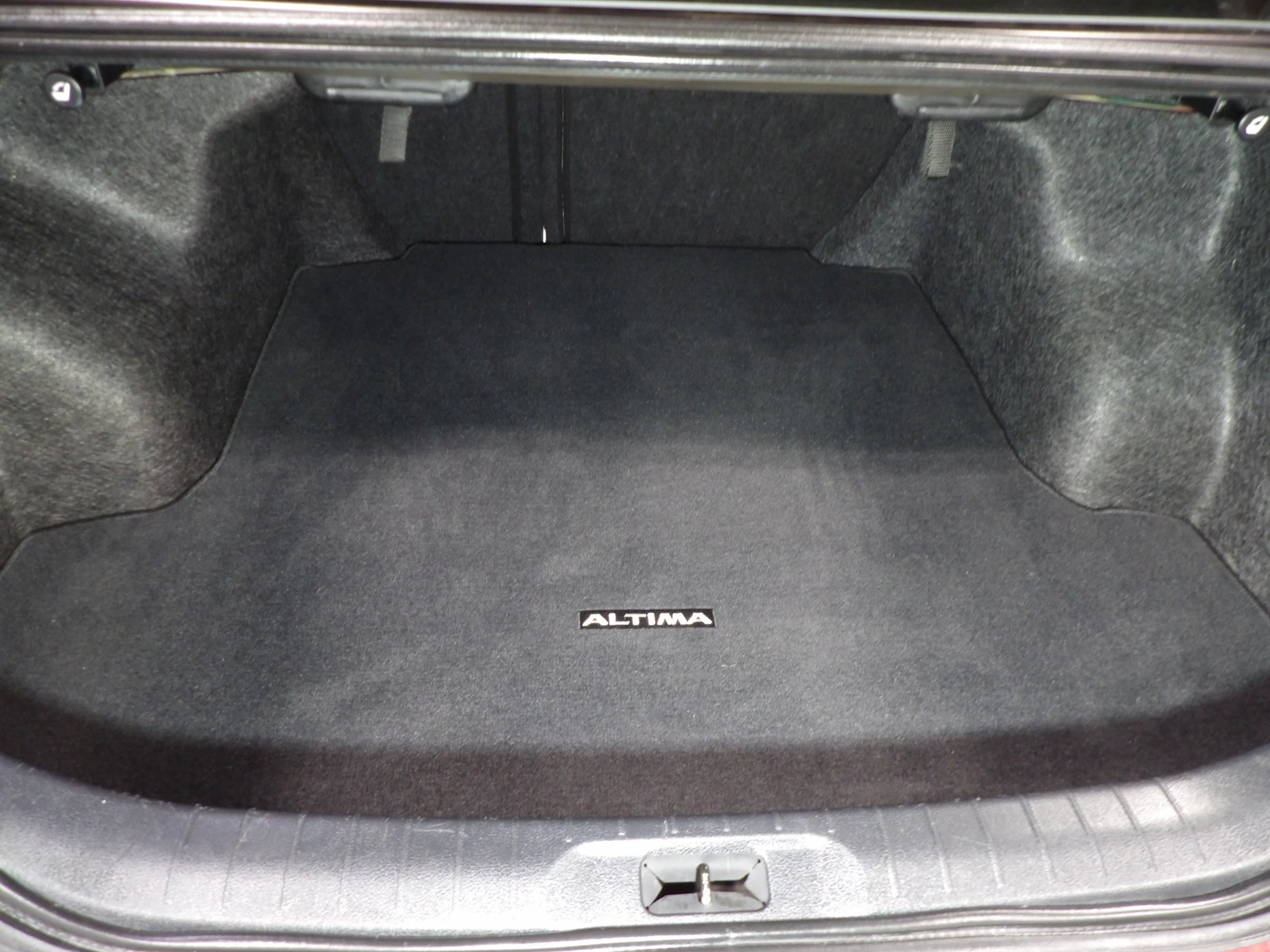 Used 2023 Nissan Altima 2.5 SL AWD/4WD image 7