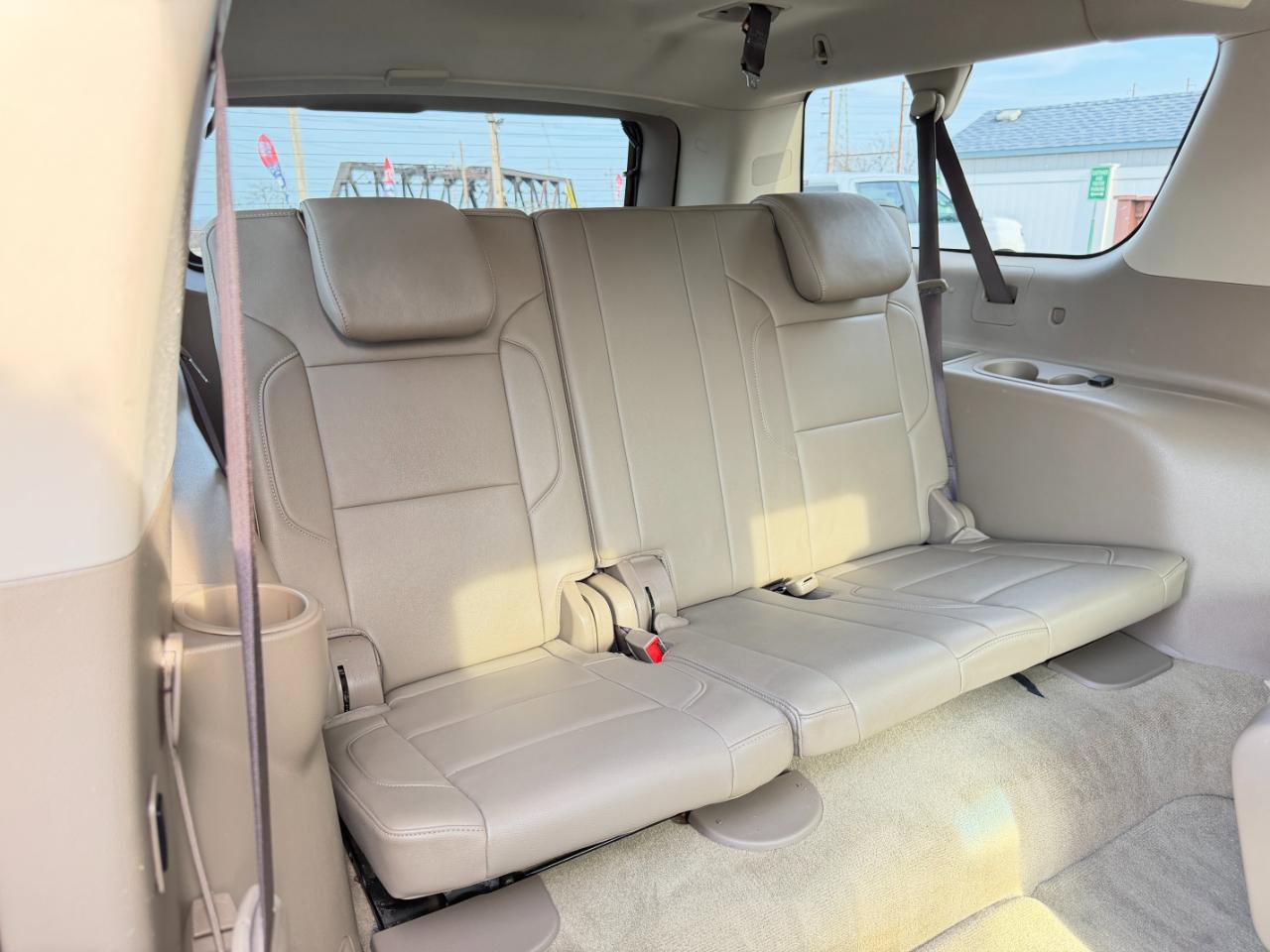 Used 2018 Chevrolet Suburban LT image 45