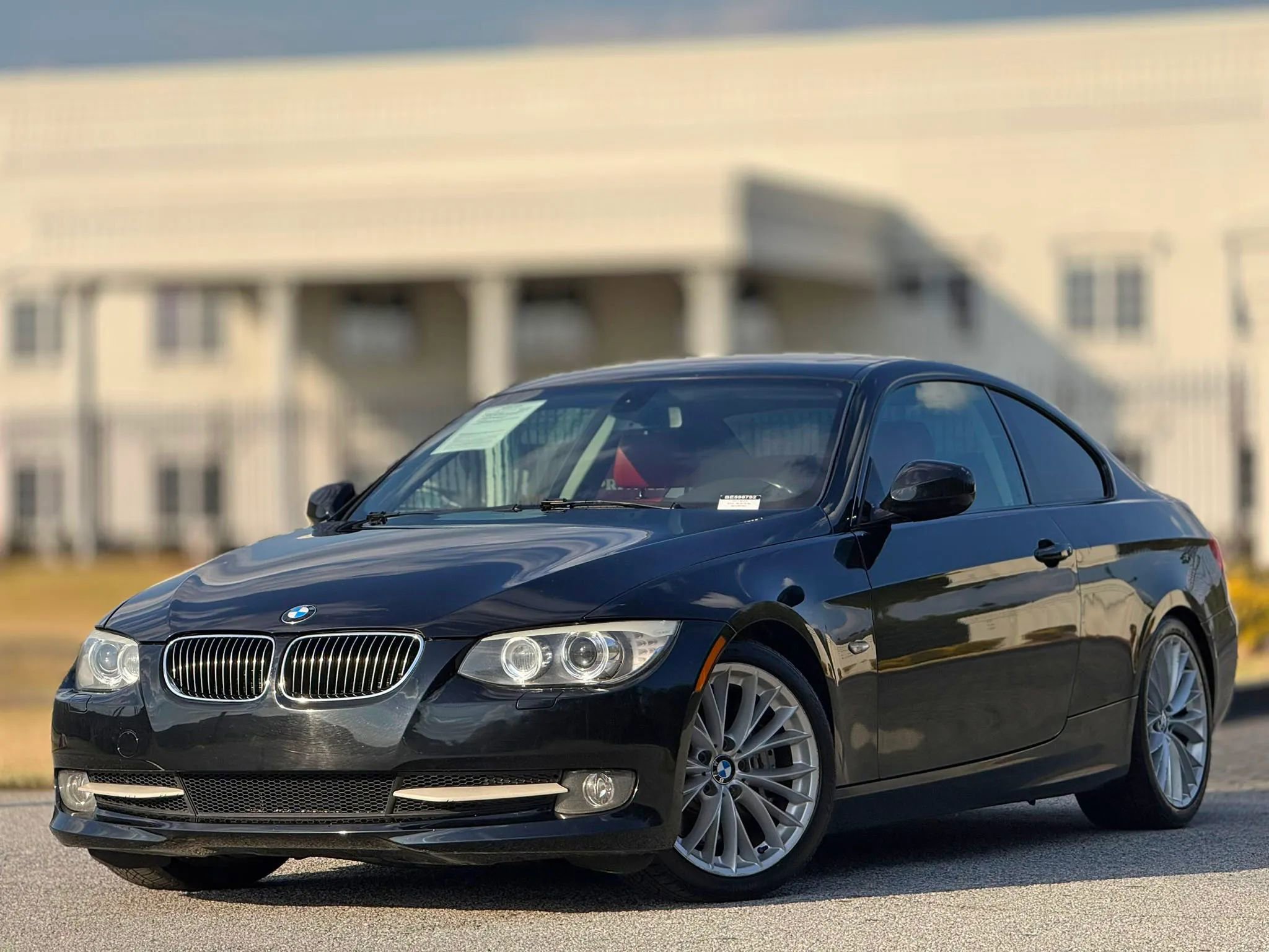 Used 2011 BMW 335i Coupe image 2