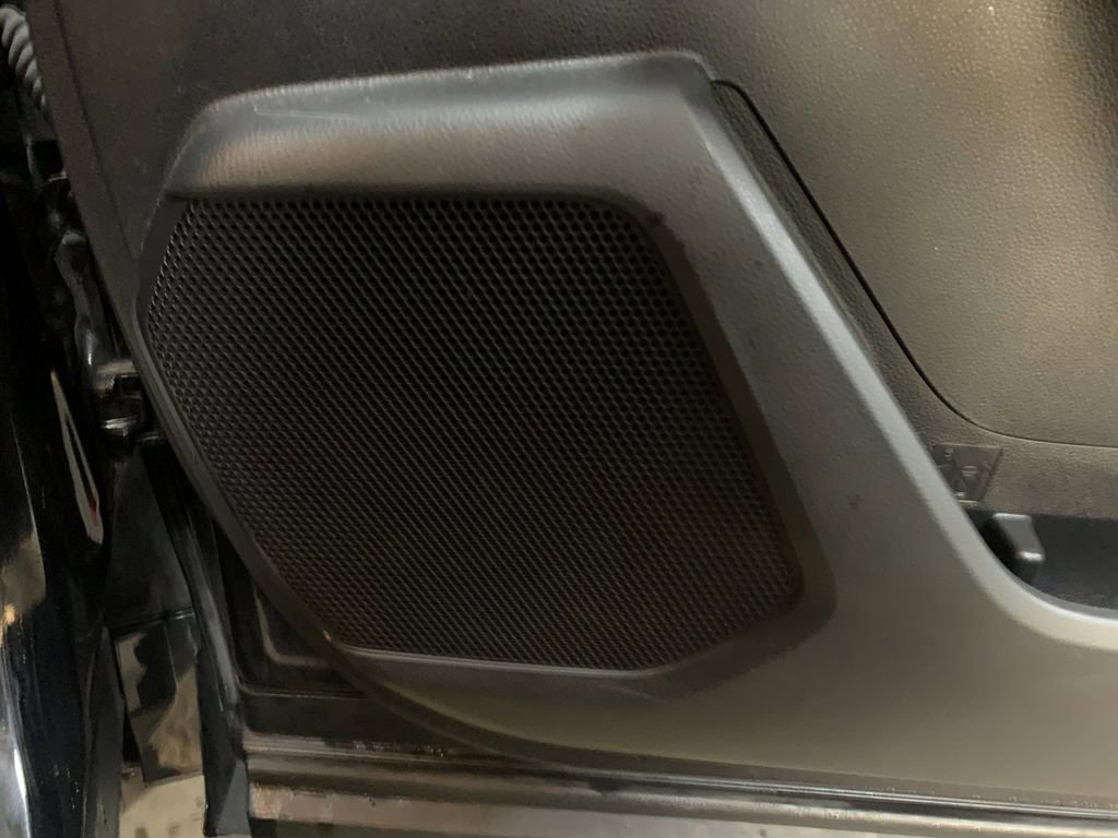 Used 2023 Toyota Highlander XLE image 23