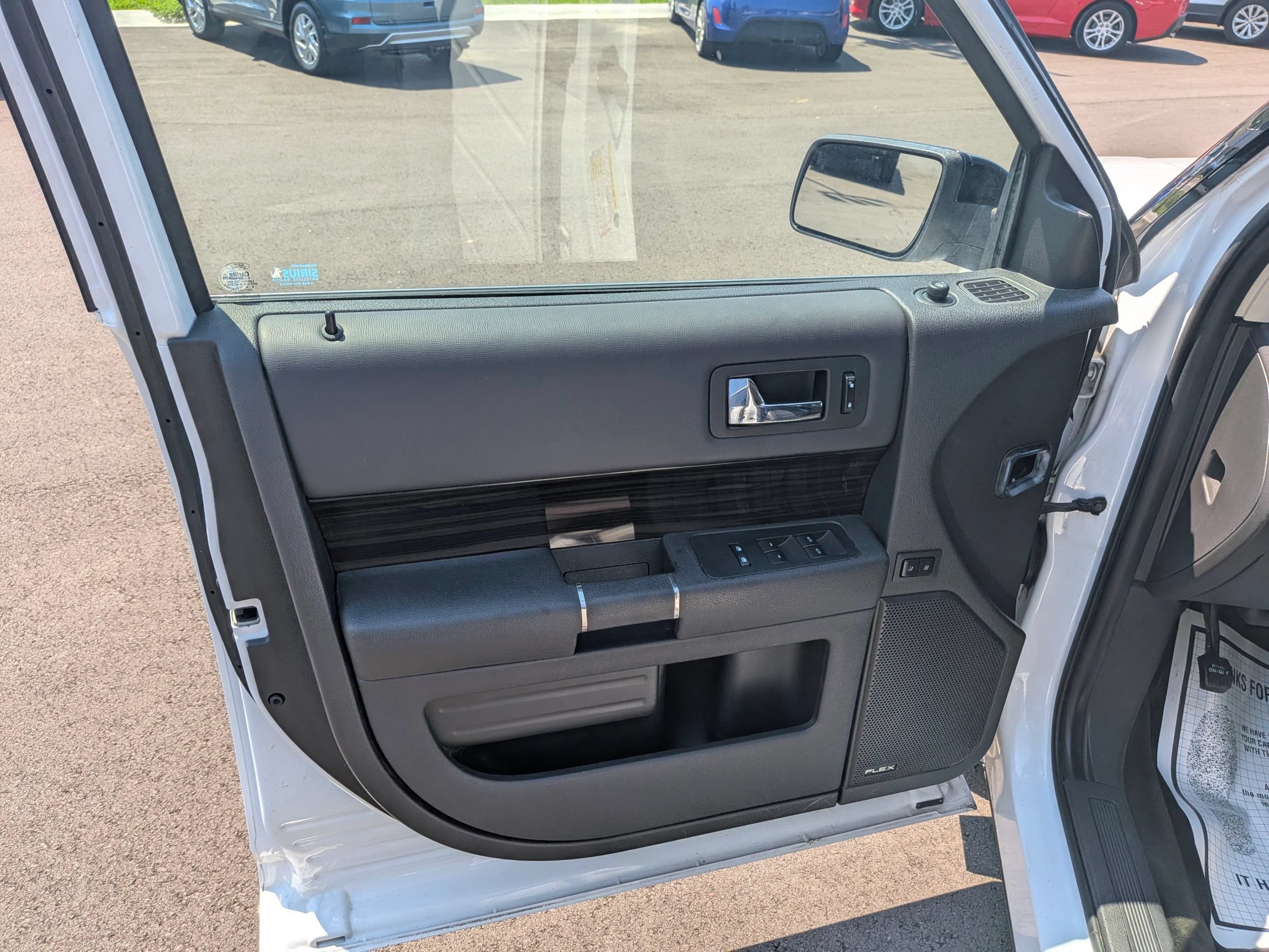 Used 2016 Ford Flex SEL w/ Equipment Group 202A FWD image 17