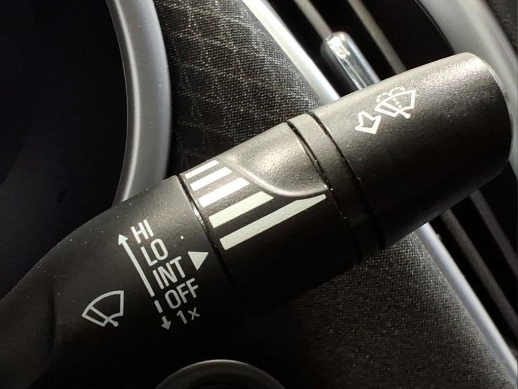 Used 2024 Chevrolet Malibu LS FWD image 21