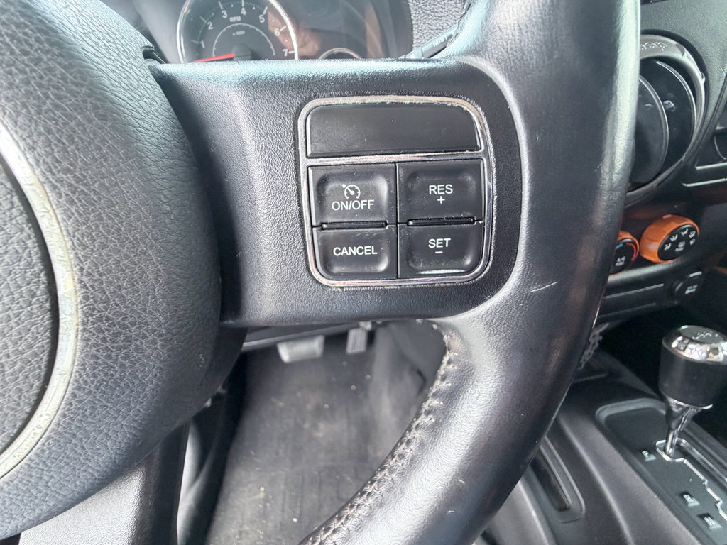 Used 2012 Jeep Wrangler Unlimited Sport AWD/4WD image 14