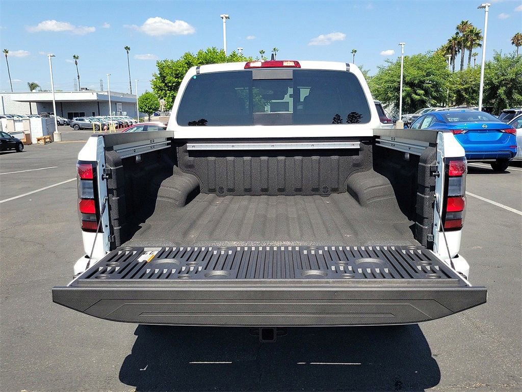 New 2025 Nissan Frontier PRO-4X w/ Pro Premium Package image 17