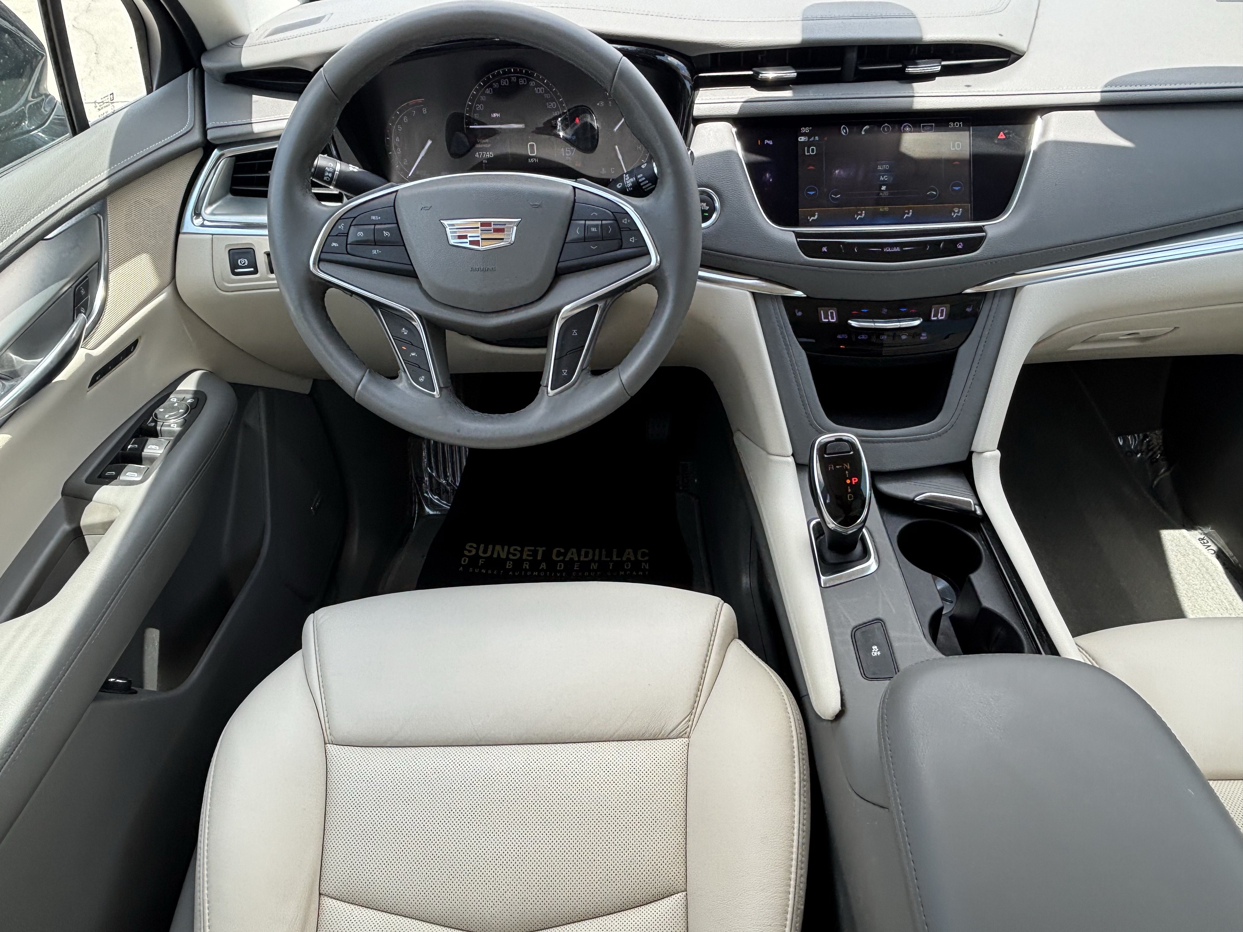 Used 2019 Cadillac XT5 Luxury FWD image 33