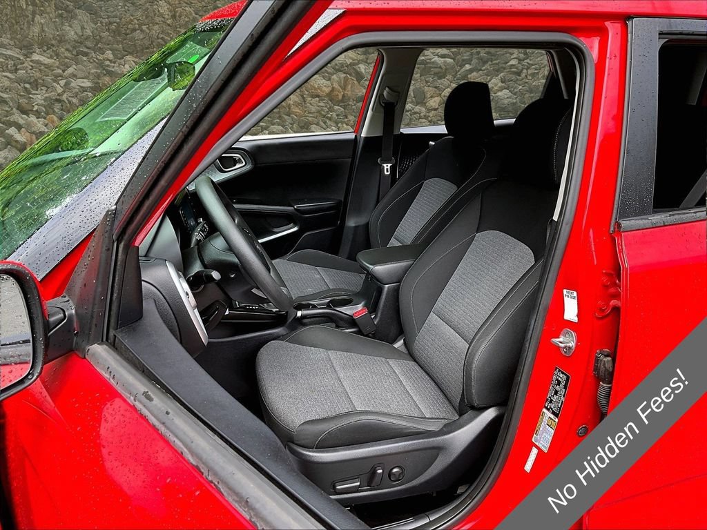 Used 2021 Kia Soul S FWD image 23