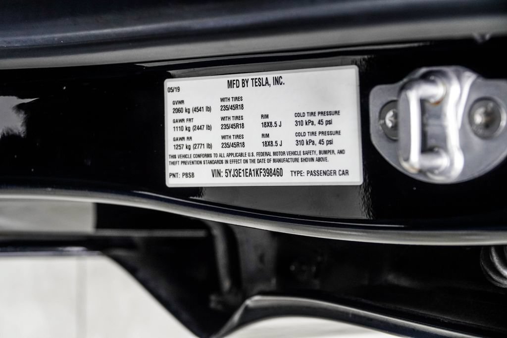 Used 2019 Tesla Model 3 Mid Range RWD image 37