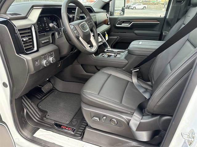 Used 2026 GMC Sierra 2500 Denali w/ Denali Reserve Package image 17
