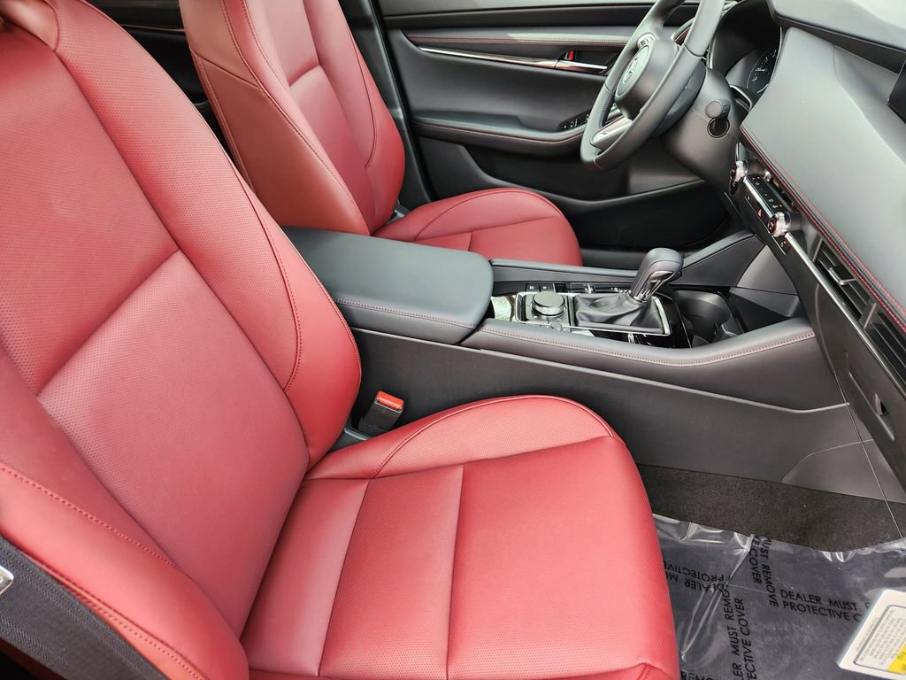 New 2026 MAZDA MAZDA3 Carbon image 4