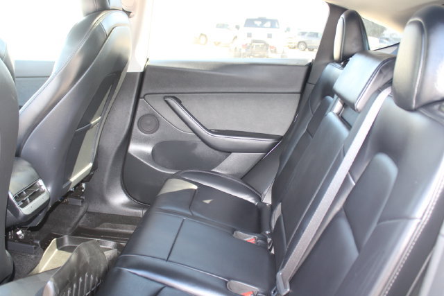 Used 2022 Tesla Model Y Performance AWD/4WD image 30