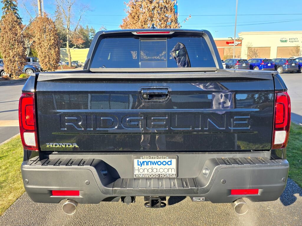 New 2026 Honda Ridgeline Black Edition image 6