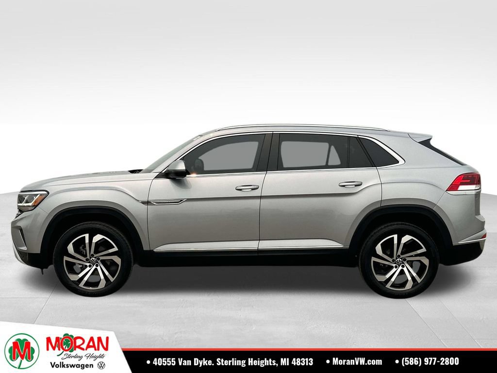 Used 2023 Volkswagen Atlas Cross Sport SEL AWD/4WD image 2