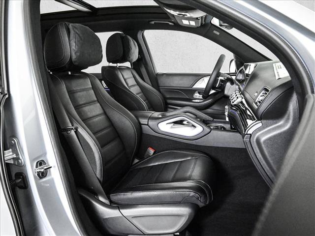New 2026 Mercedes-Benz GLS 580 4MATIC image 24