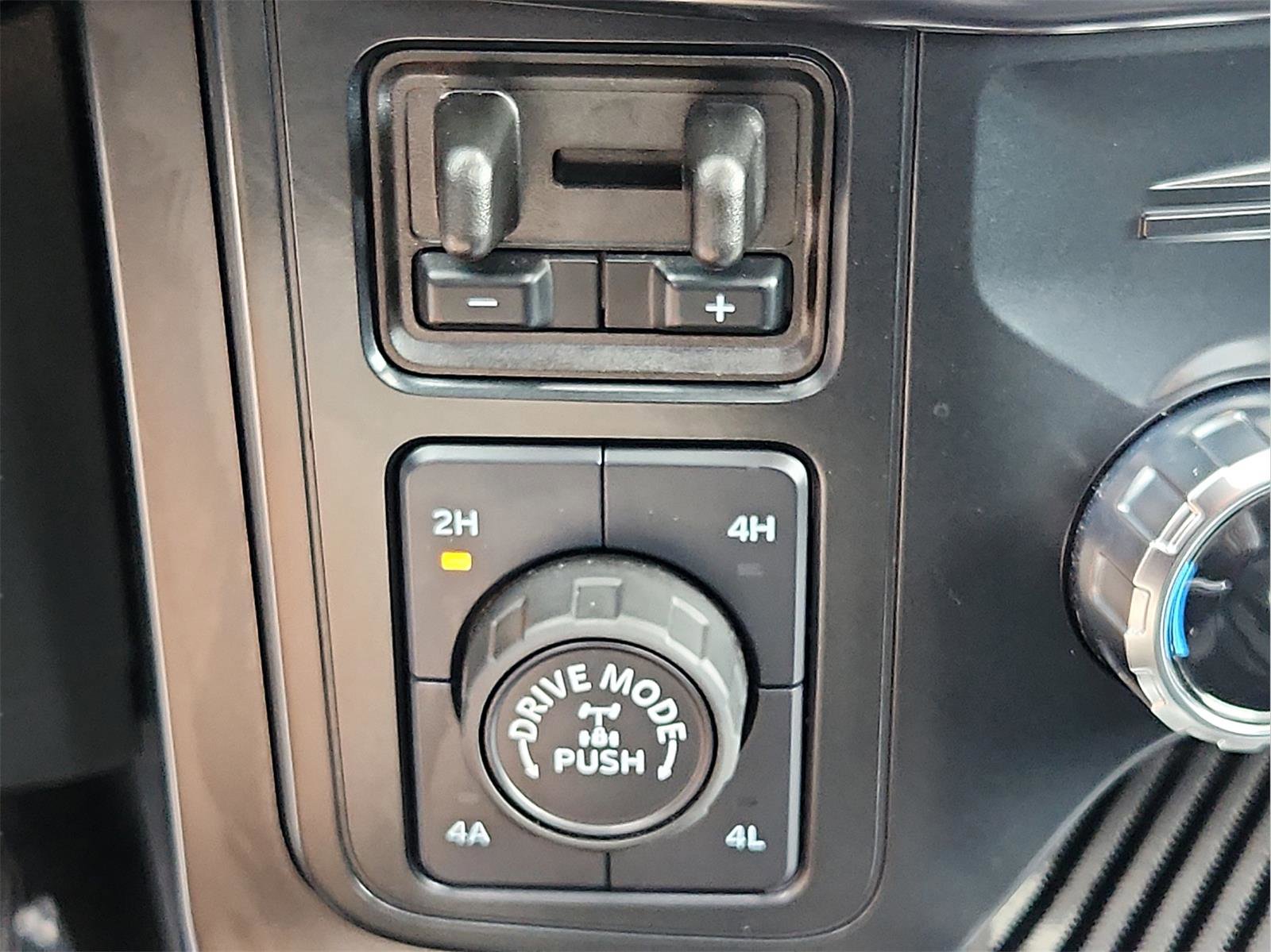 Used 2024 Ford F150 Raptor AWD/4WD image 22