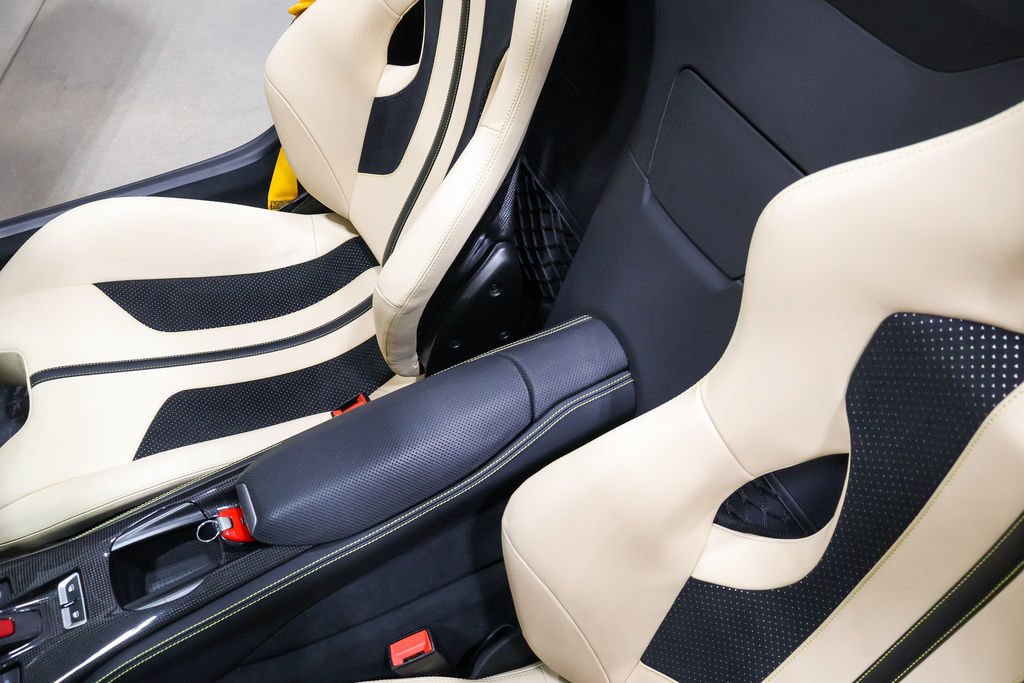 Used 2022 Ferrari 812 GTS image 46