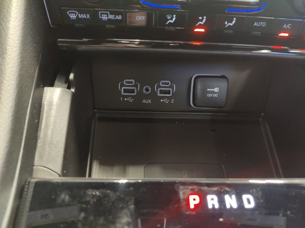 New 2025 Jeep Grand Cherokee Altitude image 27