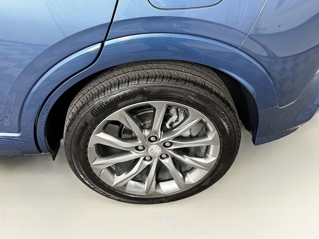 Used 2024 Buick Encore GX Avenir w/ Avenir Convenience Package image 25