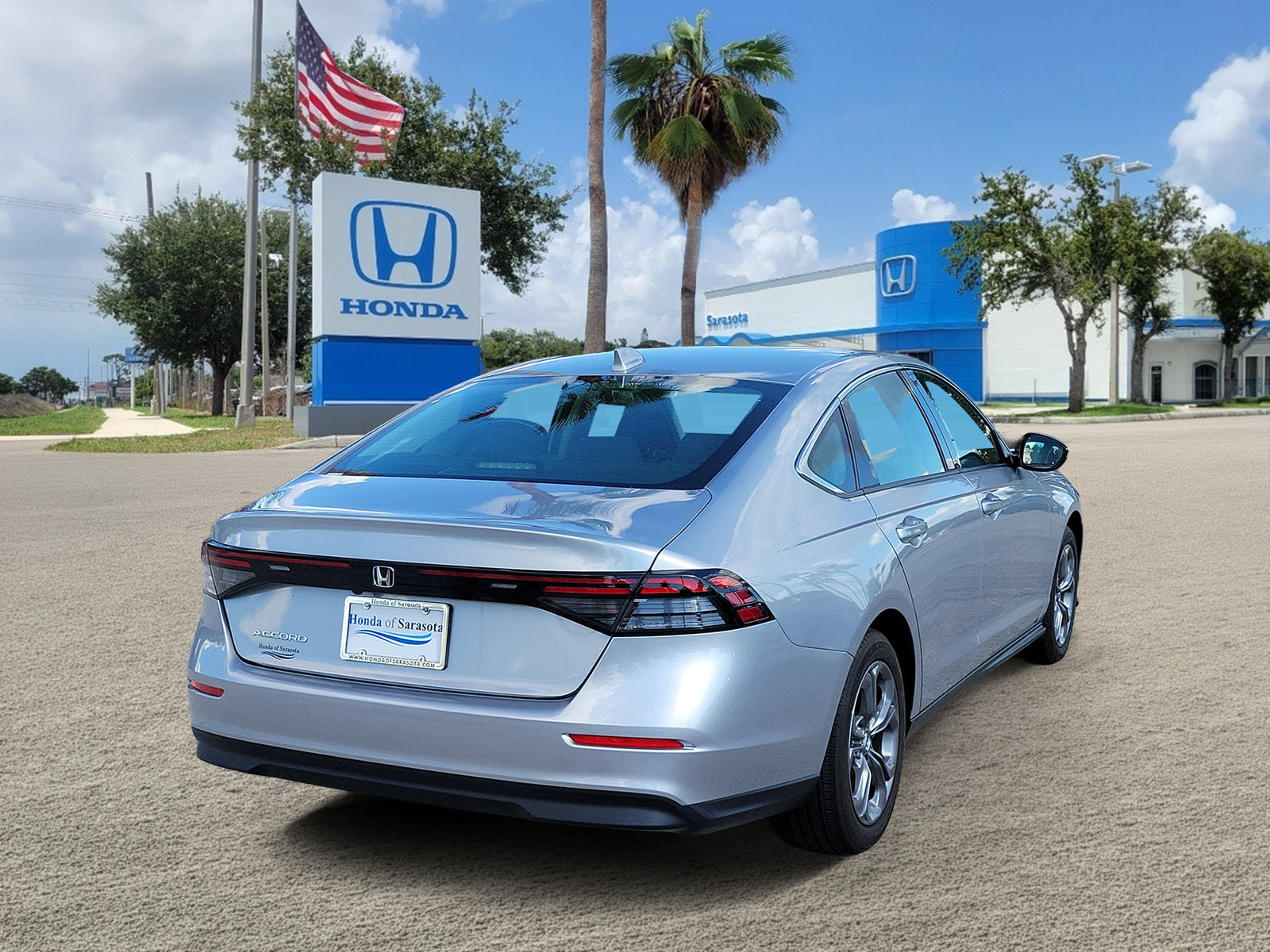 Used 2024 Honda Accord EX image 5