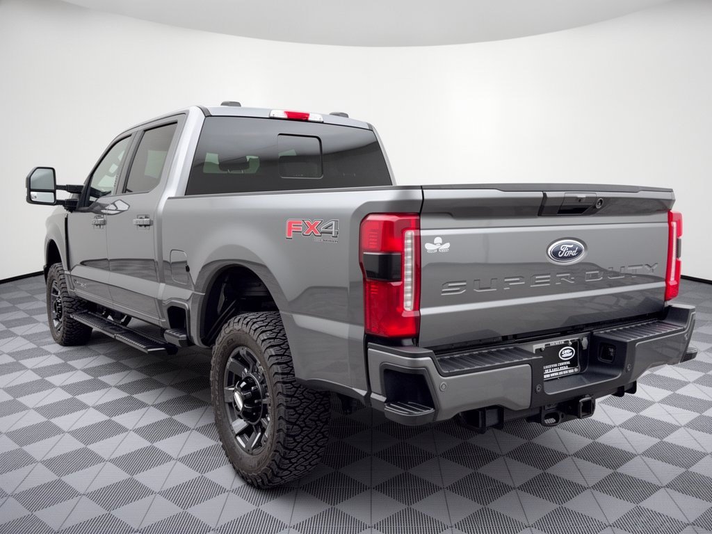 Used 2024 Ford F250 Lariat w/ Sport Appearance Package AWD/4WD image 3