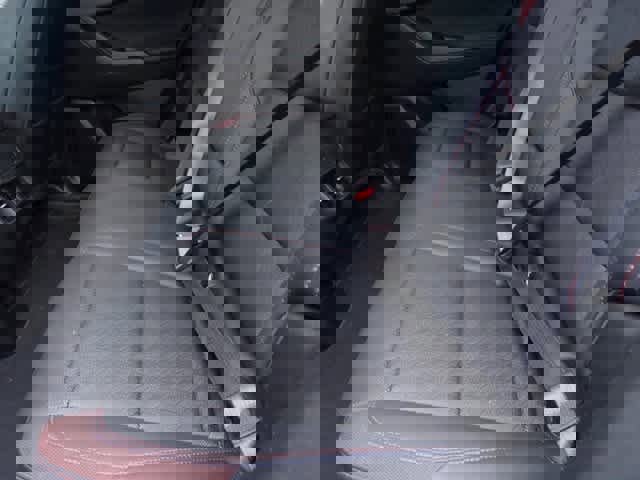 Used 2025 Chevrolet Equinox RS w/ Safety and Technology Package image 9