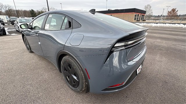 New 2026 Toyota Prius Plug-In Hybrid image 3