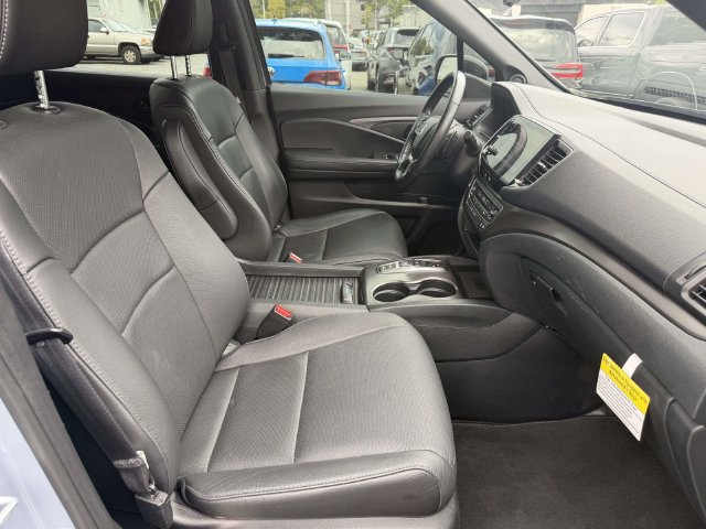 Used 2023 Honda Passport EX-L image 10