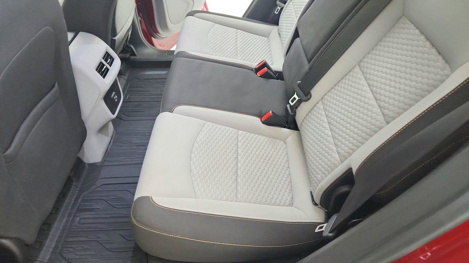 Used 2020 GMC Terrain SLE w/ Driver Convenience Package FWD image 17
