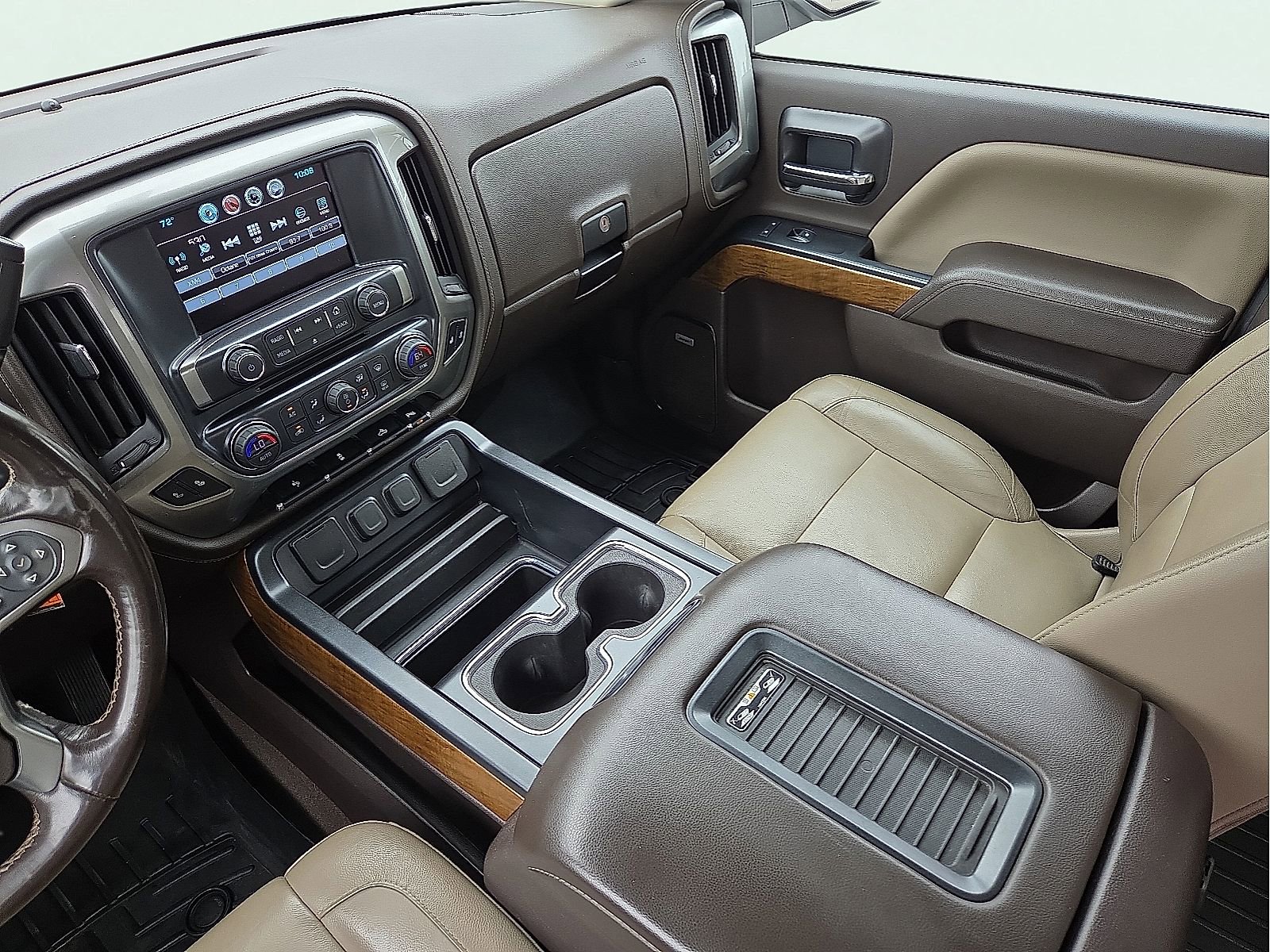 Used 2018 Chevrolet Silverado 1500 LTZ w/ Sport Package AWD/4WD image 12