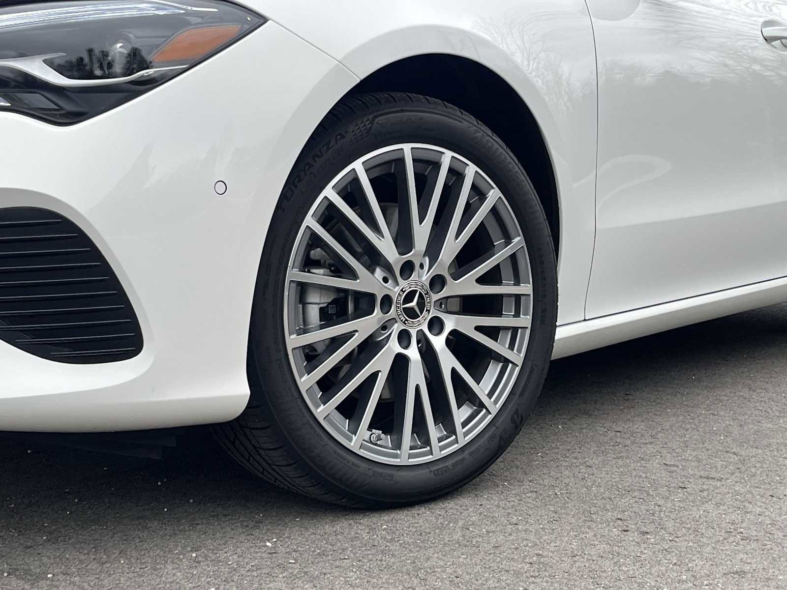 Used 2025 Mercedes-Benz CLA 250 4MATIC image 26